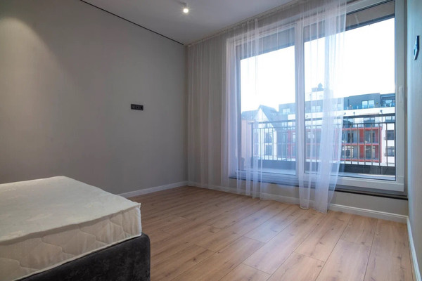 Продам однокомнатную (1-комн.) , Молодой гвардии ул, 34к4, Калининград г