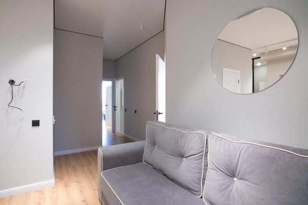 Продам однокомнатную (1-комн.) , Молодой гвардии ул, 34к4, Калининград г