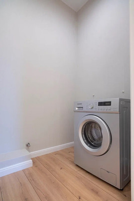 Продам однокомнатную (1-комн.) , Молодой гвардии ул, 34к4, Калининград г