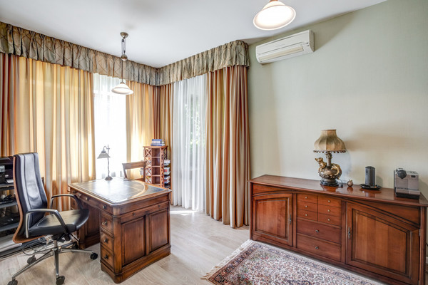 Продам участок 21 соток, ИЖС, Бобровая ул, 2, Ленинское п, 0 км от города