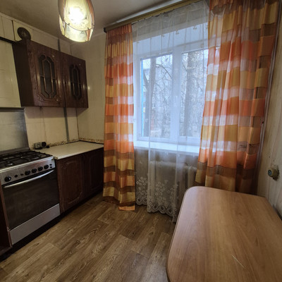 Продам однокомнатную (1-комн.) квартиру, Острогожская ул, 67в, Воронеж г