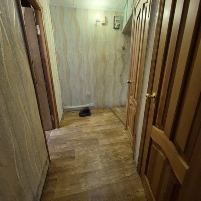 Продам однокомнатную (1-комн.) квартиру, Острогожская ул, 67в, Воронеж г