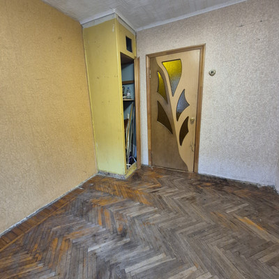 Продам однокомнатную (1-комн.) квартиру, Острогожская ул, 67в, Воронеж г