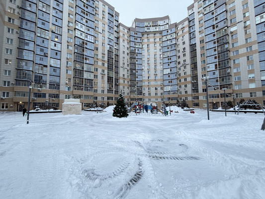 Продам трехкомнатную (3-комн.) квартиру, Чистопольская ул, 86/10, Казань г