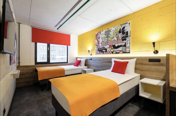 Сдам однокомнатную (1-комн.) квартиру, Орджоникидзе ул, 44Ак1, Санкт-Петербург г