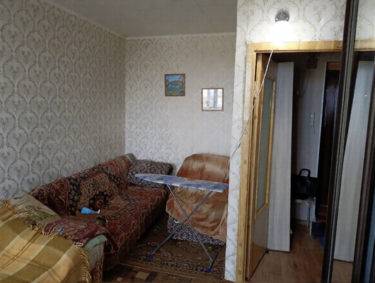 Продам однокомнатную (1-комн.) квартиру, Батурина ул, 44/50, Симферополь г