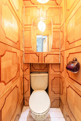 Продам трехкомнатную (3-комн.) квартиру, Новаторов б-р, 21к4 литера А, Санкт-Петербург г