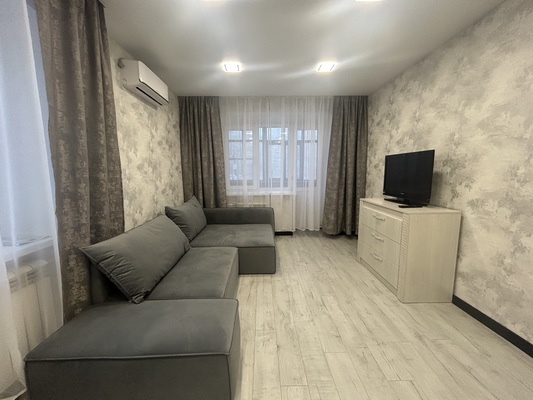 Сдам двухкомнатную (2-комн.) квартиру, Островского ул, 37/16, Рязань г