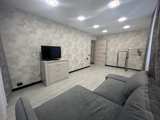 Сдам двухкомнатную (2-комн.) квартиру, Островского ул, 37/16, Рязань г