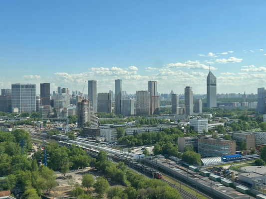 Продам трехкомнатную (3-комн.) квартиру, Зорге ул, 9к2, Москва г