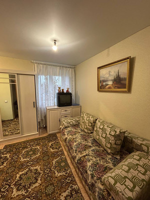 Продам однокомнатную (1-комн.) квартиру, Столичная ул, 39, Зеленодольск г