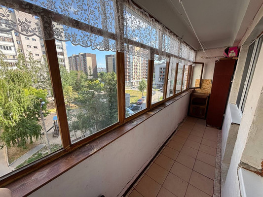 Продам трехкомнатную (3-комн.) квартиру, Блюхера ул, 4, Казань г