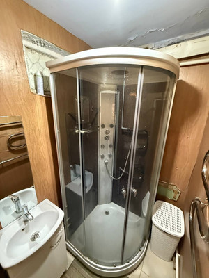 Продам двухкомнатную (2-комн.) квартиру, Серова ул, 19, Казань г