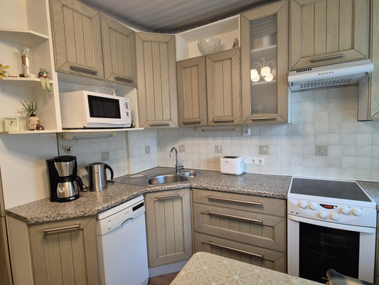 Продам однокомнатную (1-комн.) квартиру, Маршала Захарова ул, 60, Санкт-Петербург г