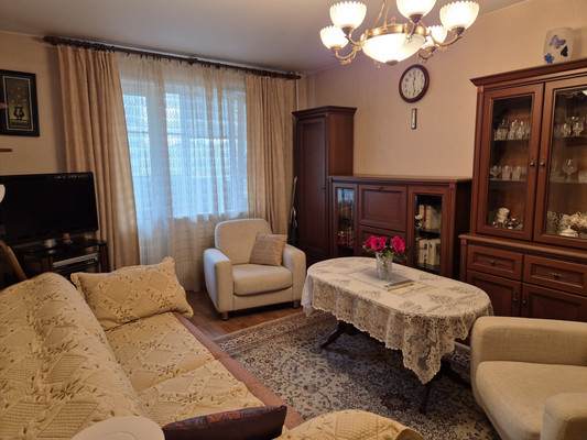 Продам однокомнатную (1-комн.) квартиру, Маршала Захарова ул, 60, Санкт-Петербург г