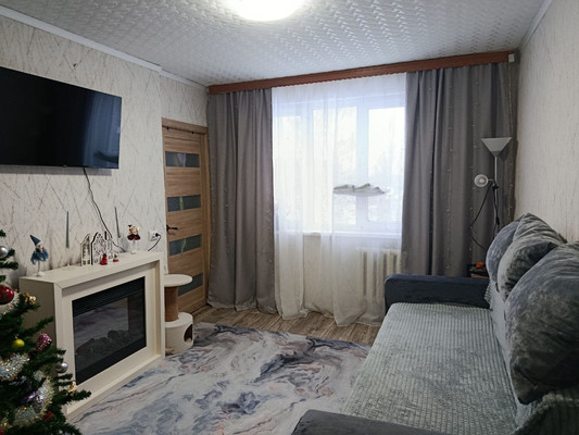 Продам трехкомнатную (3-комн.) квартиру, Внуковский мкр, 15, Дмитров г