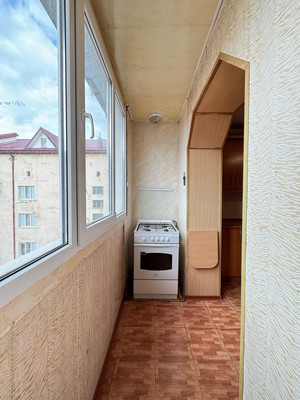 Продам трехкомнатную (3-комн.) квартиру, Профсоюзная ул, 224А, Вольный Аул кп