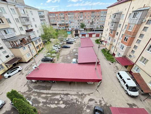 Продам трехкомнатную (3-комн.) квартиру, Профсоюзная ул, 224А, Вольный Аул кп