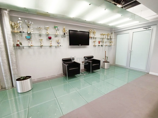 Сдам коммерческое помещение 493,2 м2, Осенняя ул, 17к1, Москва г