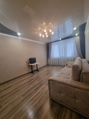 Продам трехкомнатную (3-комн.) квартиру, Ю.А.Гагарина ул, 6, Нальчик г