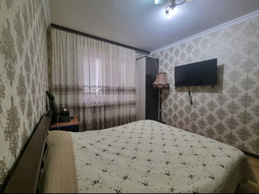 Продам трехкомнатную (3-комн.) квартиру, Ю.А.Гагарина ул, 6, Нальчик г