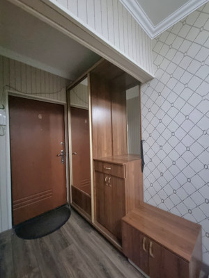 Продам трехкомнатную (3-комн.) квартиру, Ю.А.Гагарина ул, 6, Нальчик г