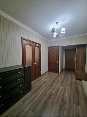 Продам трехкомнатную (3-комн.) квартиру, Ю.А.Гагарина ул, 6, Нальчик г