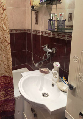 Сдам комнату в 3-комн. квартире, Полярная ул, 32к2, Москва г