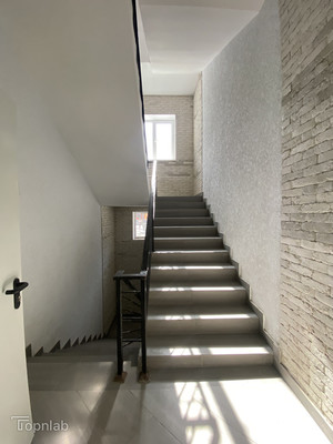 Продам двухкомнатную (2-комн.) квартиру, Тлостанова ул, 32, Нальчик г