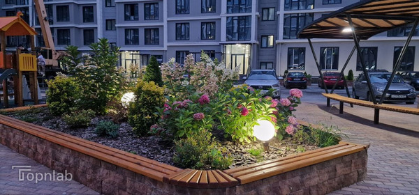 Продам двухкомнатную (2-комн.) квартиру, Тлостанова ул, 32, Нальчик г