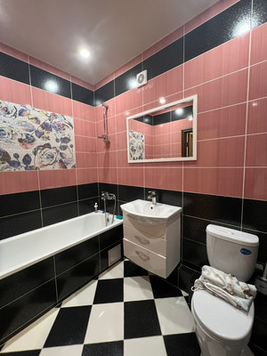 Сдам двухкомнатную (2-комн.) квартиру, им. Героя Яцкова И.В. ул, 15к2, Краснодар г