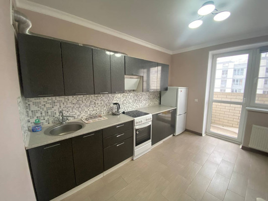 Продам однокомнатную (1-комн.) квартиру, Половинко ул, 280к3, Батайск г