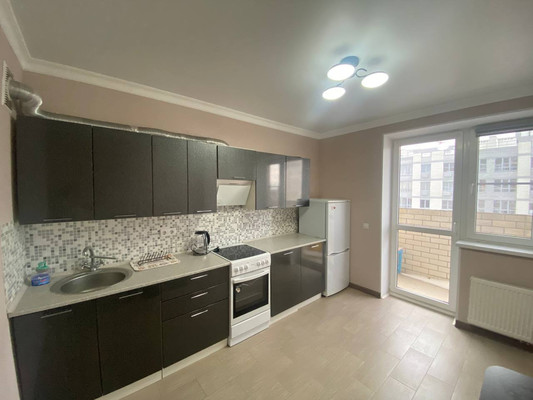 Продам однокомнатную (1-комн.) квартиру, Половинко ул, 280к3, Батайск г