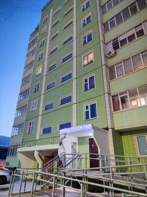 Сдам однокомнатную (1-комн.) квартиру, 60 лет Октября ул, 80А, Красноярск г