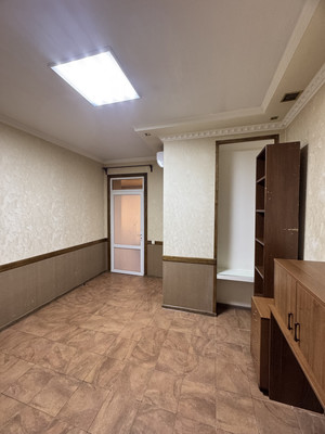 Сдам двухкомнатную (2-комн.) квартиру, Мало-Кабардинская ул, 2, Нальчик г