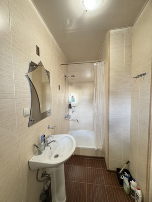 Сдам двухкомнатную (2-комн.) квартиру, Мало-Кабардинская ул, 2, Нальчик г