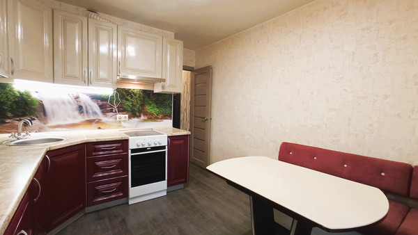 Продам однокомнатную (1-комн.) квартиру, Шувалова ул, 10/18, Мурино п