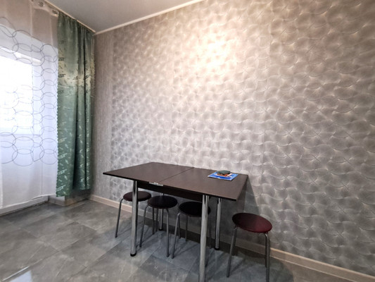 Сдам однокомнатную (1-комн.) квартиру, Кириченко ул, 11а, Горячий Ключ г