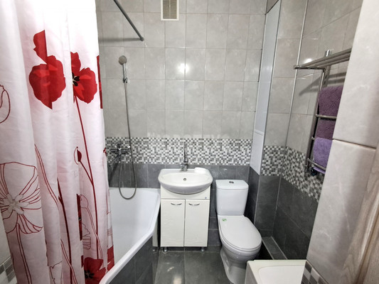 Сдам однокомнатную (1-комн.) квартиру, Кириченко ул, 11а, Горячий Ключ г