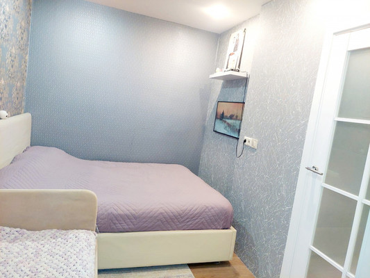 Продам однокомнатную (1-комн.) квартиру, Чехова ул, 3/7, Казань г