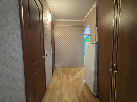 Продам трехкомнатную (3-комн.) квартиру, Хлебозаводская ул, 9, Казань г