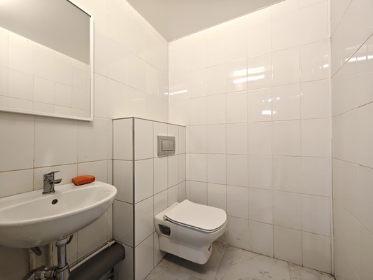 Сдам склад 59,1 м2, 8 Марта ул, 95, Екатеринбург г