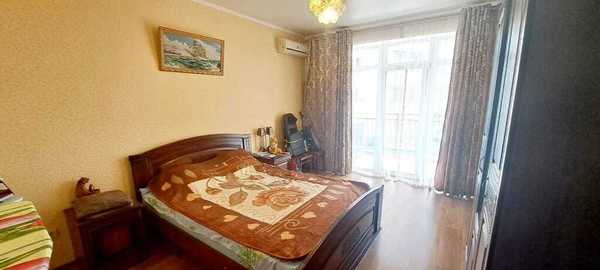 Продам двухкомнатную (2-комн.) квартиру, Петрозаводская ул, 26/2, Орел-Изумруд с