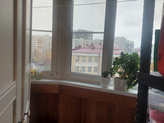 Продам однокомнатную (1-комн.) квартиру, Чехова ул, 3/7, Казань г