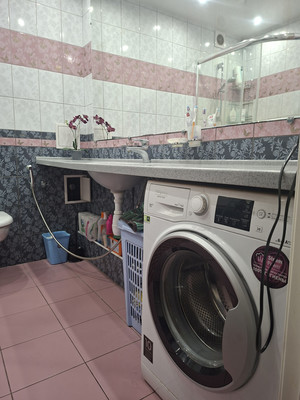 Продам двухкомнатную (2-комн.) квартиру, Старорусский б-р, 33, Великий Новгород г