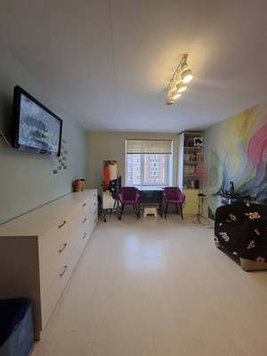 Продам двухкомнатную (2-комн.) квартиру, Старорусский б-р, 33, Великий Новгород г