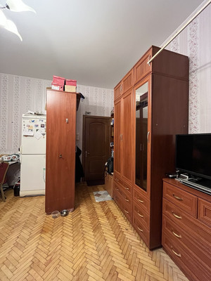 Продам комнату в 6-комн. квартире, Воскова ул, 15-17А, Санкт-Петербург г