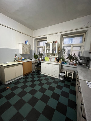 Продам комнату в 6-комн. квартире, Воскова ул, 15-17А, Санкт-Петербург г