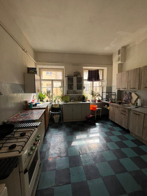 Продам комнату в 6-комн. квартире, Воскова ул, 15-17А, Санкт-Петербург г