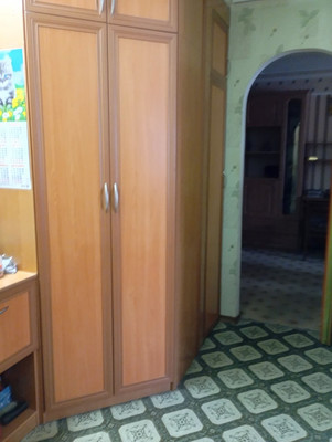 Продам двухкомнатную (2-комн.) квартиру, Лизы Чайкиной ул, 44, Симферополь г